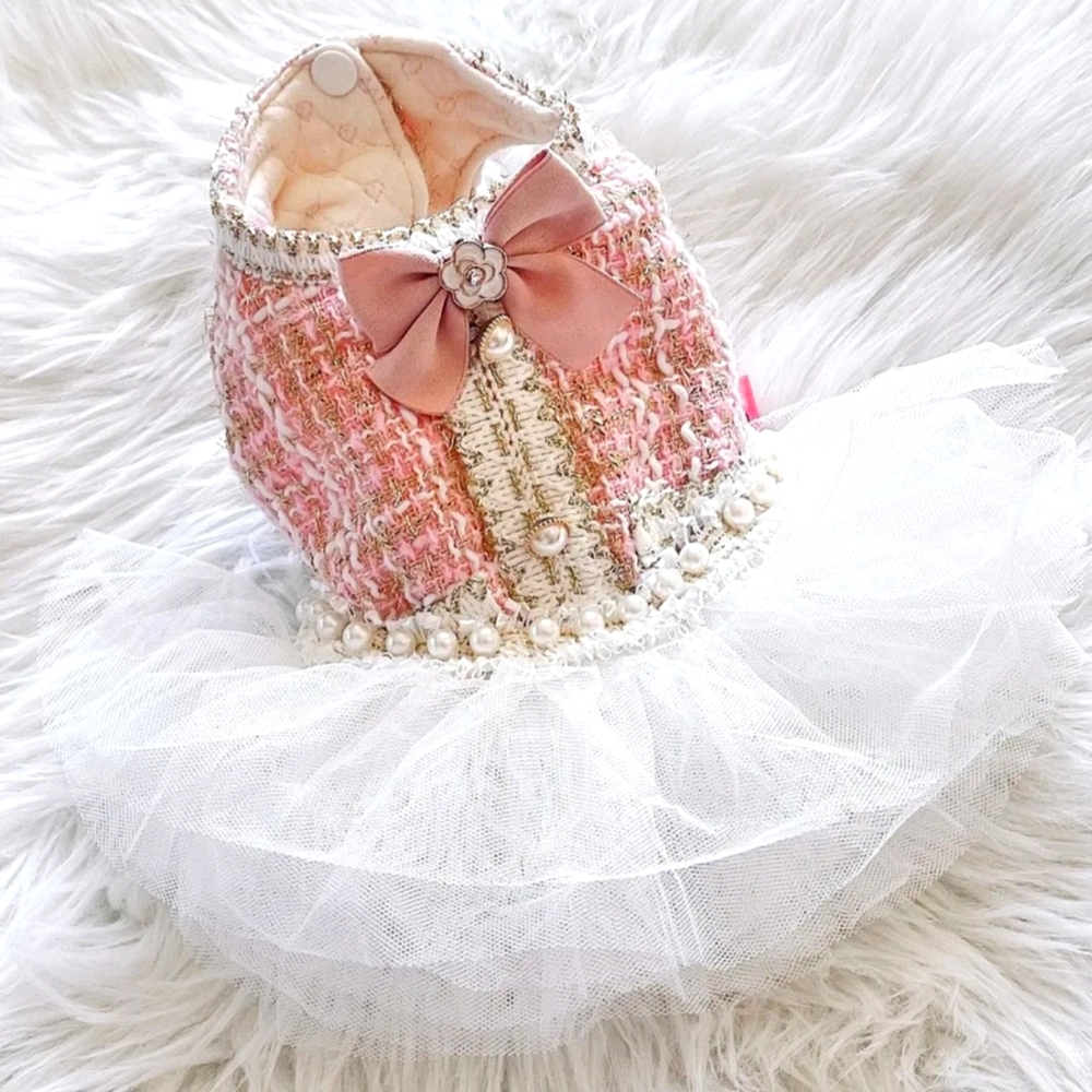 Pet dress